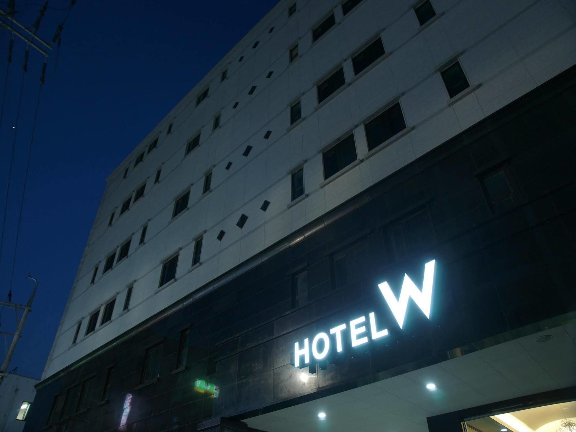 Hotel W Shinjeju Exterior photo
